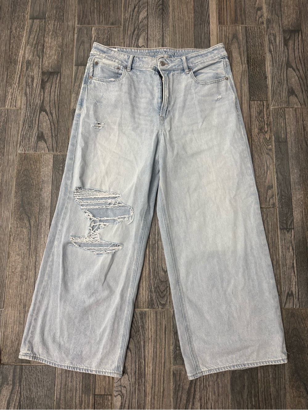 American Eagle Womens Super High Rise Baggy Wide Leg Ankle jeans - size 12